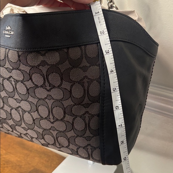COACH LEXY signature jacquard canvas & leather trim shoulder/crossbody bag- EUC - Picture 4 of 15